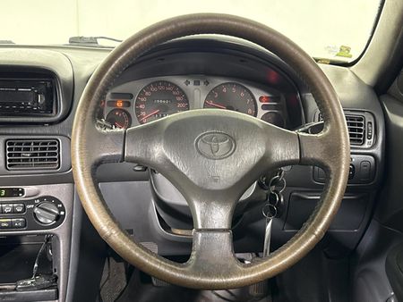 1999-Toyota-Corolla-RXi_12