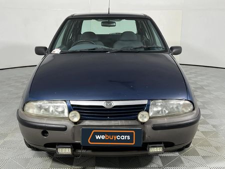 1999-Mazda-121-Soho-14-3-dr_10