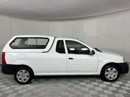 2018-Nissan-NP200-15-dCi-Safety-Pack_14
