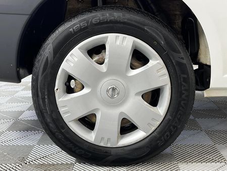 2018-Nissan-NP200-15-dCi-Safety-Pack_5
