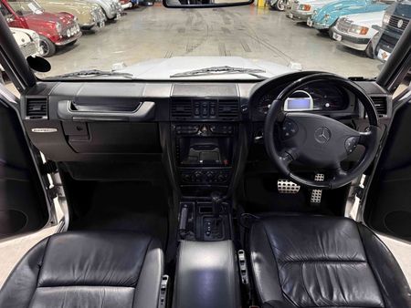 2005-Mercedes-AMG-G55-55L-supercharged-V8-Kompressor_11