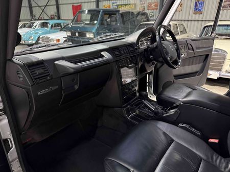 2005-Mercedes-AMG-G55-55L-supercharged-V8-Kompressor_14