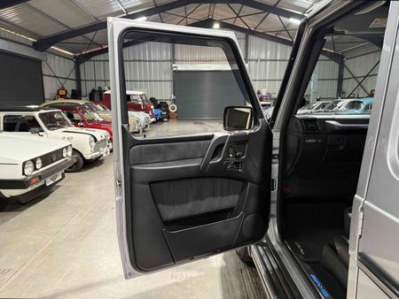 2005-Mercedes-AMG-G55-55L-supercharged-V8-Kompressor_15