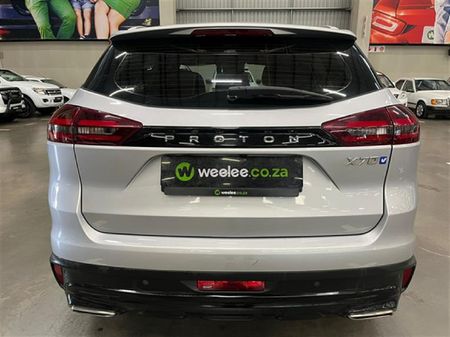 2023-Proton-X70-15T-Premium_5