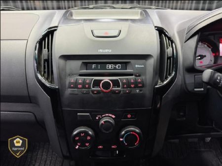 2017-Isuzu-KB-250-D-Teq-HO-X-Rider-Double-Cab_10