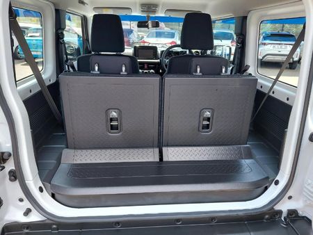 2026-Suzuki-Jimny-15-GLX-Auto_12