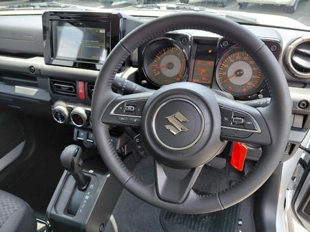 2026-Suzuki-Jimny-15-GLX-Auto_16