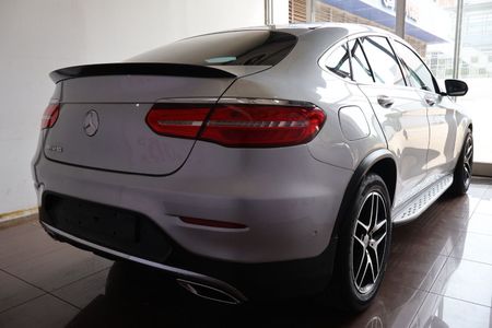 2018-Mercedes-Benz-GLC-Coupe-220d-AMG_4