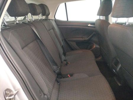 2022-Volkswagen-T-Cross-10-TSI-Comfortline-Auto_10