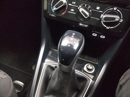 2022-Volkswagen-T-Cross-10-TSI-Comfortline-Auto_13