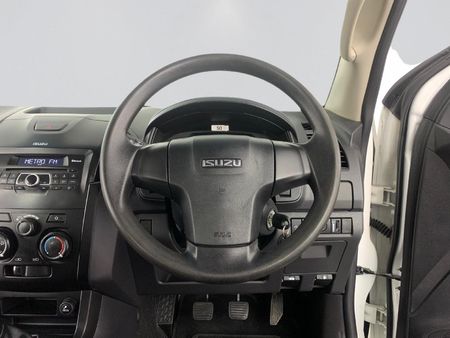 2021-Isuzu-D-Max-250-HO-Hi-Rider-Double-Cab_10