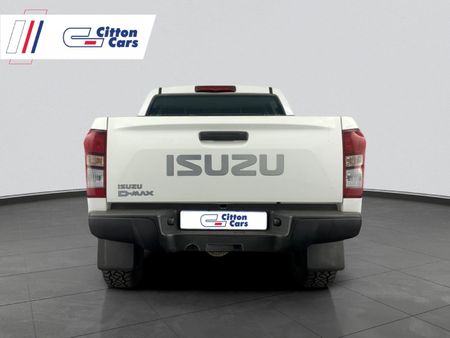 2021-Isuzu-D-Max-250-HO-Hi-Rider-Double-Cab_5