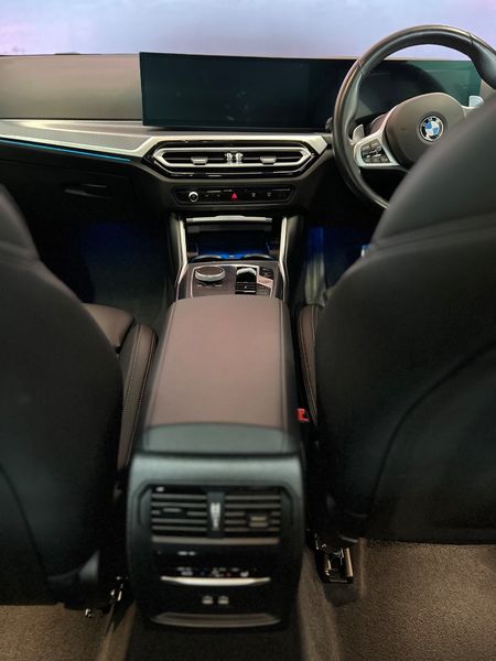 2024-BMW-3-Series-320i-Mzansi-Edition-Auto_12