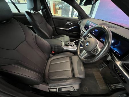 2024-BMW-3-Series-320i-Mzansi-Edition-Auto_16