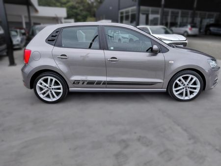 2023-Volkswagen-Polo-Vivo-10-TSI-GT-5-dr_6
