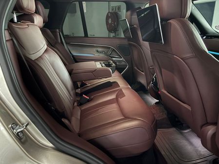 2024-Land-Rover-Range-Rover-30D-LWB-SE-D350_9