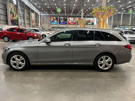 2015-Mercedes-Benz-C-Class-C-200-Estate-Auto_5