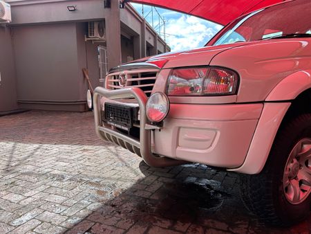 2005-Mazda-B-Series-Mazda-b-series-b2500-4x4_12