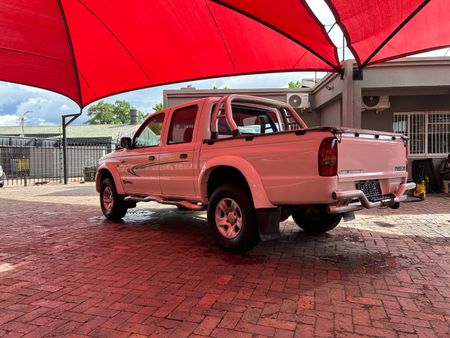 2005-Mazda-B-Series-Mazda-b-series-b2500-4x4_3