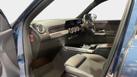 2021-Mercedes-Benz-GLB-220d-4matic-Progressive_12