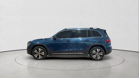2021-Mercedes-Benz-GLB-220d-4matic-Progressive_5