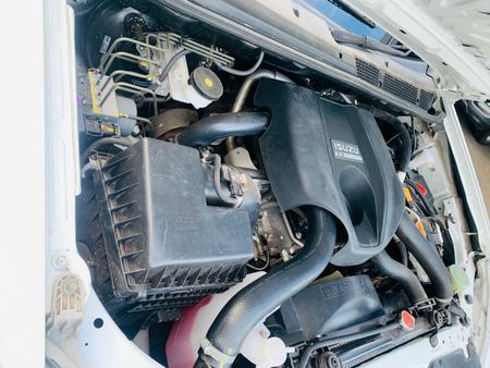 2021-Isuzu-D-Max-isuzu-d-max_18