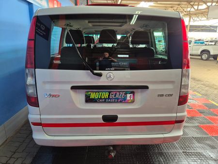 2005-Mercedes-Benz-Vito-115-CDI-CrewBus_6
