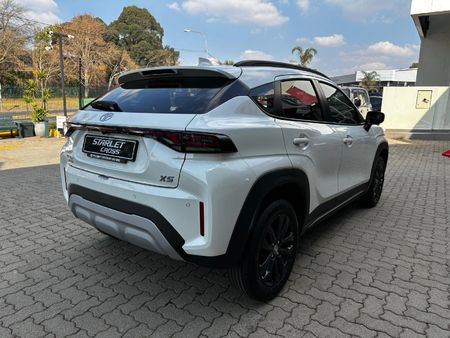2026-Toyota-Starlet-Cross-15XS_6