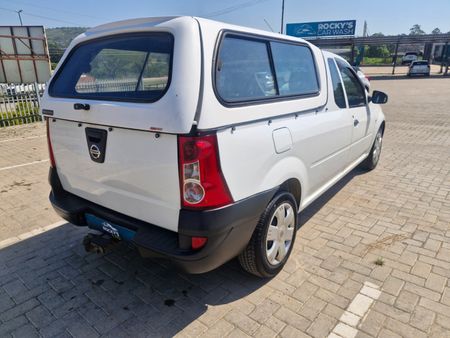 2019-Nissan-NP200-15-dCi-Safety-Pack_4