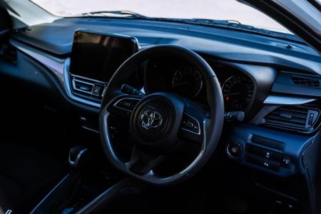2026-Toyota-Starlet-15-XR-Auto_10