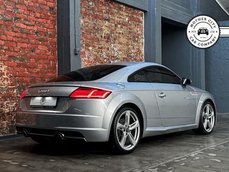 2015-Audi-TT-Coupe-20-TFSI-Auto-45-TFSI_10