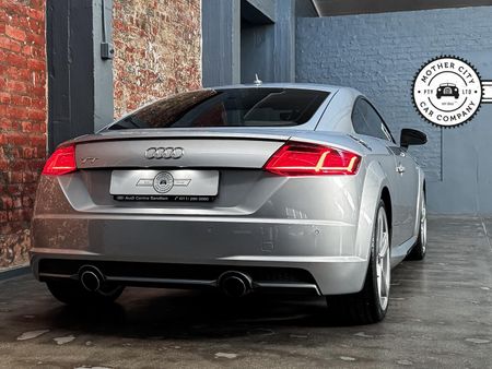 2015-Audi-TT-Coupe-20-TFSI-Auto-45-TFSI_11