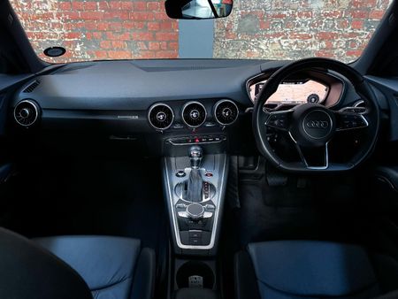 2015-Audi-TT-Coupe-20-TFSI-Auto-45-TFSI_19
