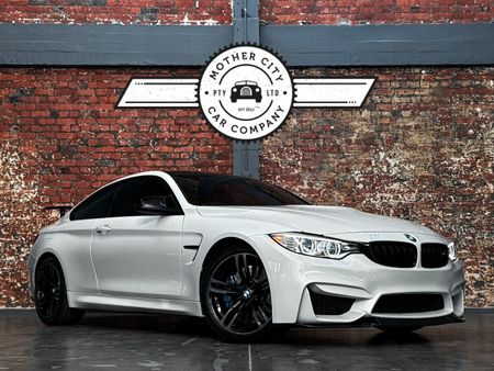 2015-BMW-M4-Coupe-Auto_0