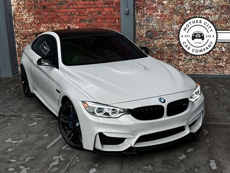 2015-BMW-M4-Coupe-Auto_2