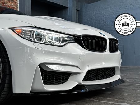 2015-BMW-M4-Coupe-Auto_5