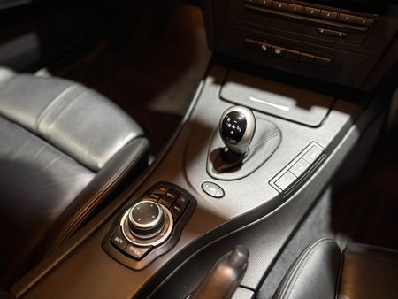 2011-BMW-M3-Coupe-M-Dynamic-Auto_13