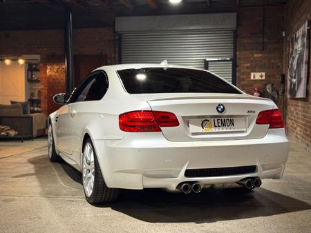 2011-BMW-M3-Coupe-M-Dynamic-Auto_7