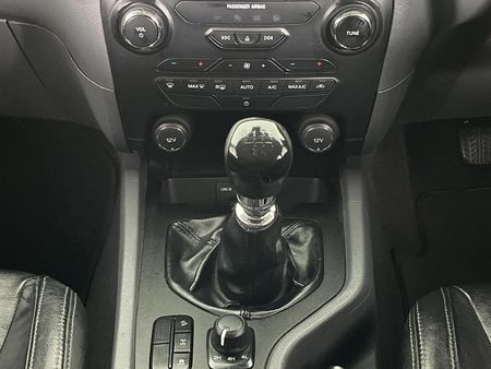 2016-Ford-Ranger-32-TDCi-XLT-4x4-Double-Cab_10