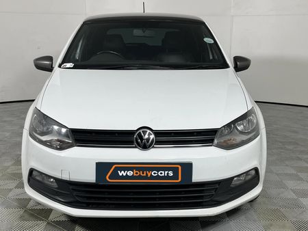 2021-Volkswagen-Polo-Vivo-14-Mswenko-5-dr_12