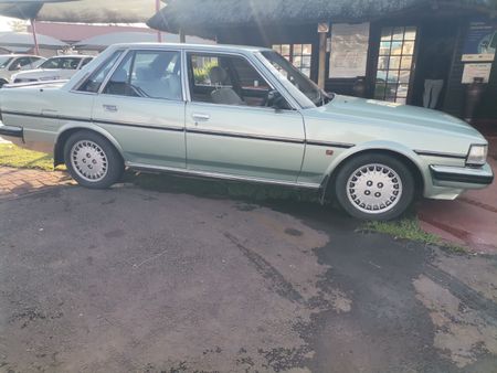 1987-Toyota-Cressida-28i-Twin-Cam_3
