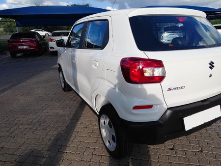2026-Suzuki-S-Presso-10-GL_6