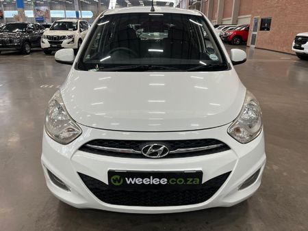 2012-Hyundai-i10-11-GLS-Motion_1