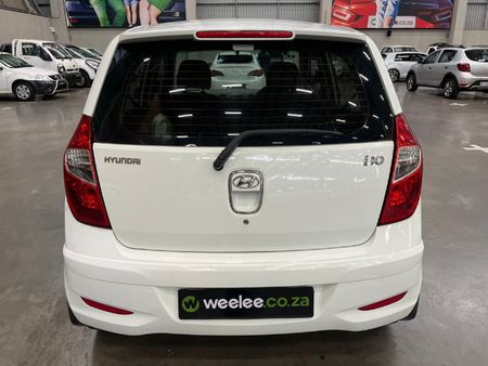 2012-Hyundai-i10-11-GLS-Motion_5
