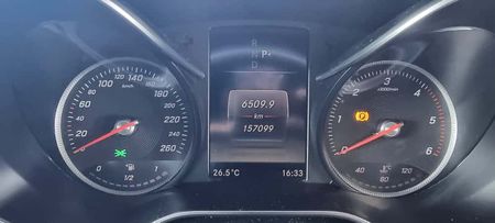 2016-Mercedes-Benz-V-Class-V-250-Bluetec-Avantgarde-Auto_12