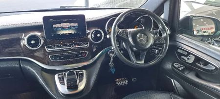 2016-Mercedes-Benz-V-Class-V-250-Bluetec-Avantgarde-Auto_15