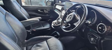 2016-Mercedes-Benz-V-Class-V-250-Bluetec-Avantgarde-Auto_6