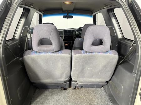 1999-Toyota-RAV4-3-dr_11