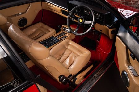 1983-Ferrari-Mondial-Quattrovalvole_9