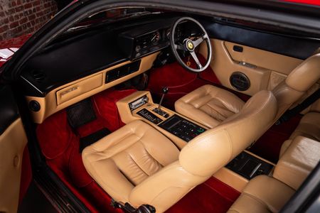 1983-Ferrari-Mondial-Quattrovalvole_18